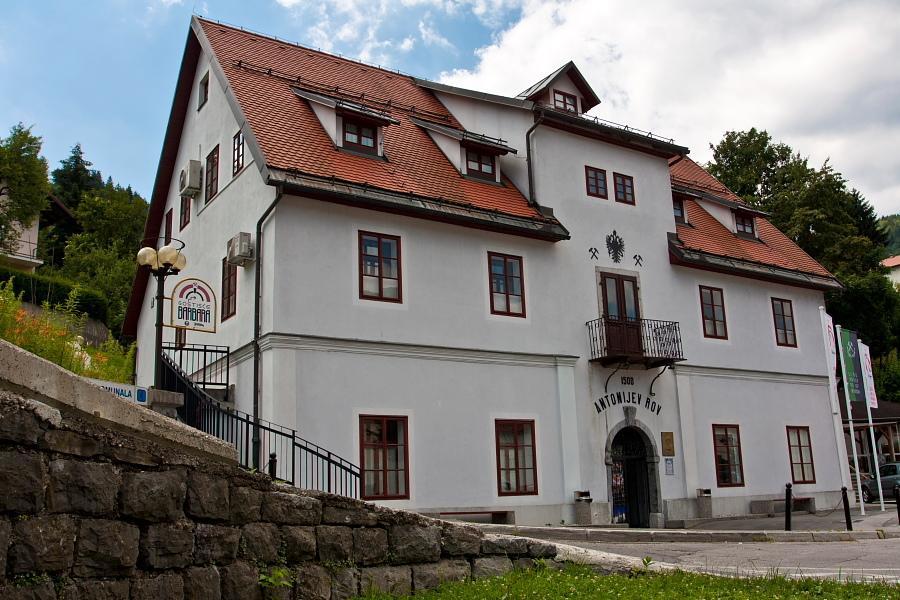 Guesthouse Barbara Idrija Exterior photo